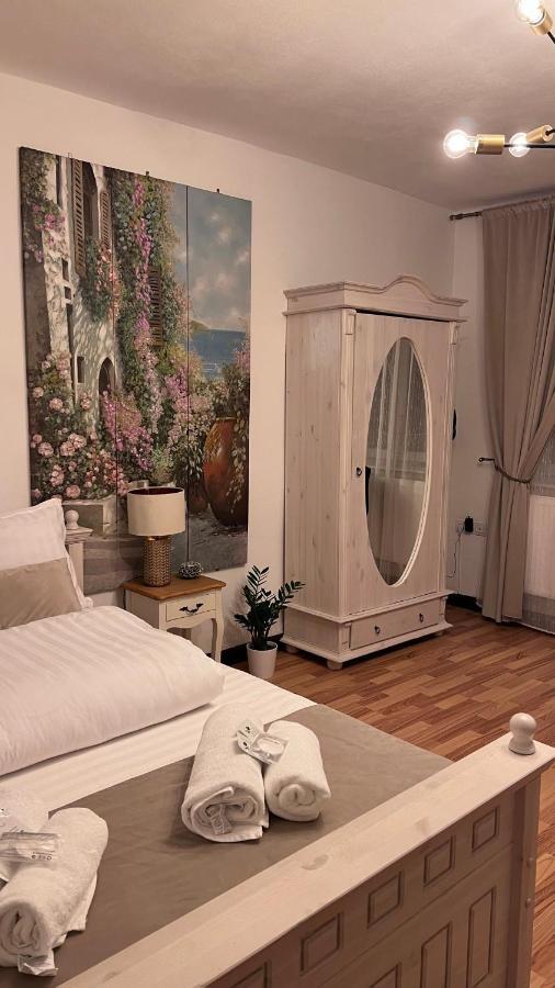 Charming Apartament Sibiu Exterior foto